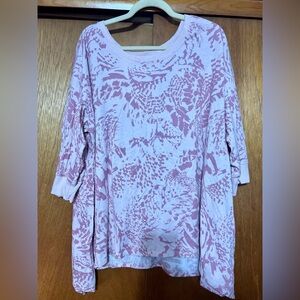 Lularoe Cozy Kate Shirt